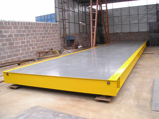 電子水尺(雷達式)